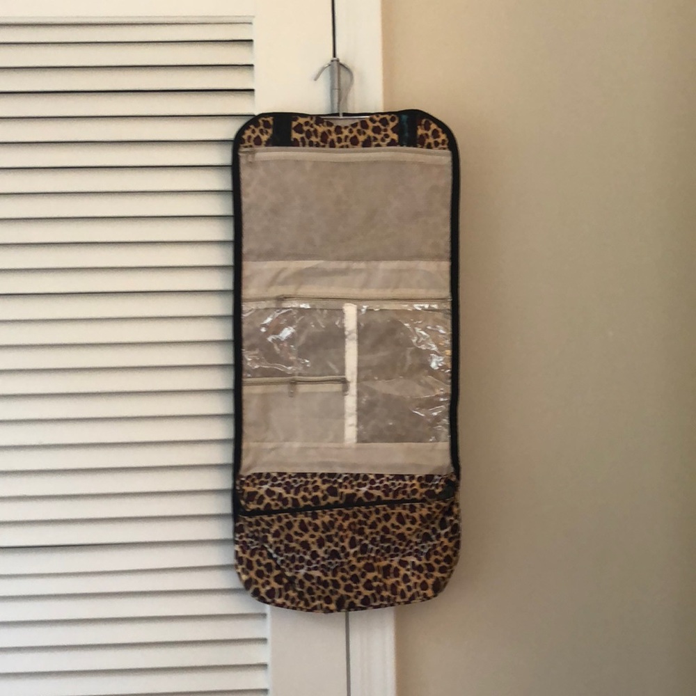 Closet organizer